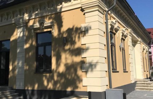 Piatra Neamt Hotel | La Curtea Domneasca