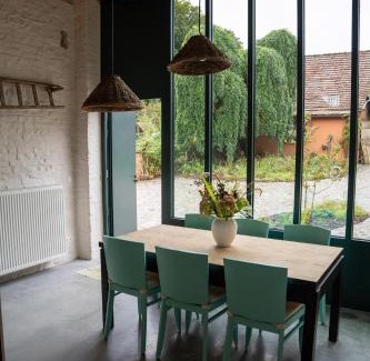 Nederbrakel House | La Dame Jeanne