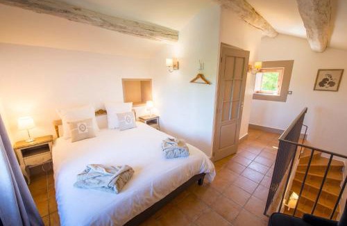 Colonzelle House | La Demeure de Cybèle - Gite de charme pour 10 personnes en Drôme Provençale