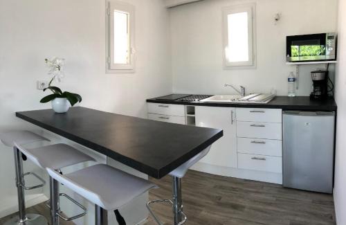 Saint-Drezery Apartment | La Devoisiere