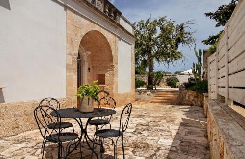 Ostuni Villa | La Dimora dello Zio, with pool
