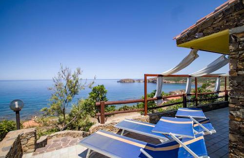 Arbus House | La dolce casa di Luisa - Costa Verde - SUPER VISTA MARE- 400 metri al mare- Pistis FREE WIFI IUNQ0644-Q0646-Q5993-Q0647