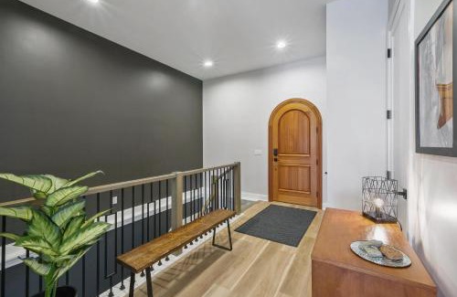 Ottawa House | La Dolce Vita