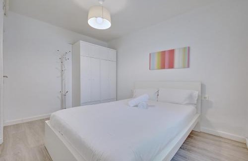 Milagrosa Apartment | La esquina de Blas by Clabao