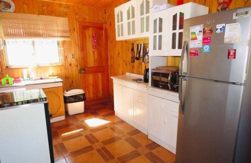 Algarrobo Cabin | La Estrella del canelo
