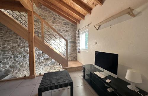 Neydens House | La Ferme aux Diligences