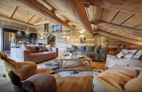 La Giettaz Apartment | La Ferme de la Caillère-Renovated farmhouse for 10 and sauna - OVO Network