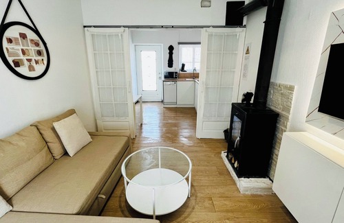 La Chapelle la Reine Apartment | La fermette