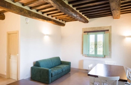 Marsciano Apartment | La Fiaccola, elegant suite with fireplace