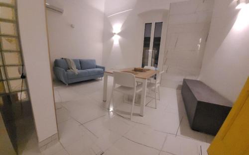 Ortona Apartment | La finestra sul corso