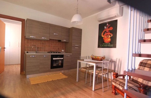 Santo Stefano di Magra Apartment | La Fonda Holiday House: Apartment With Pool, Garden And Parking