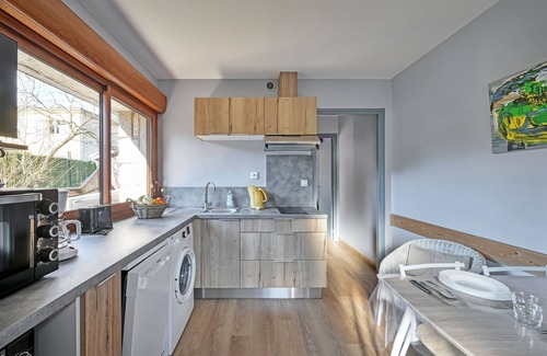 Meyras Apartment | La Fontaulière - Vue montagne et parking privé