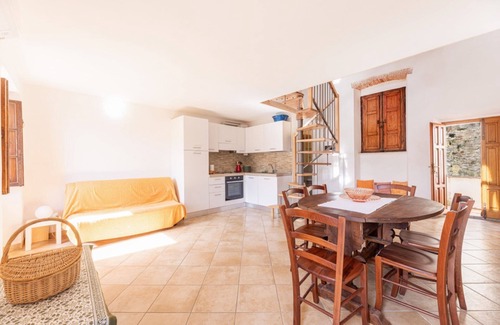 Marciana Apartment | La Fortezza with attention to detail with a splendid view of Marciana