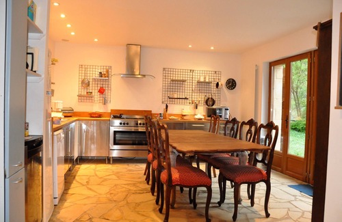Les Eyzies Villa | La Source de Piot, luxury villa without a view and in an oasis of peace.