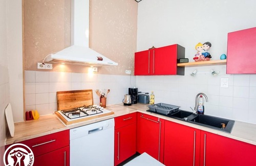 Gourdon House | La Gare Saint Clair - GOURDON