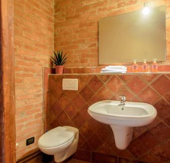 Barolo Bed & Breakfast | La Giolitta Accomodations