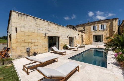 Gauriac Villa | La Girondine - Piscine, billard, vigne et estuaire