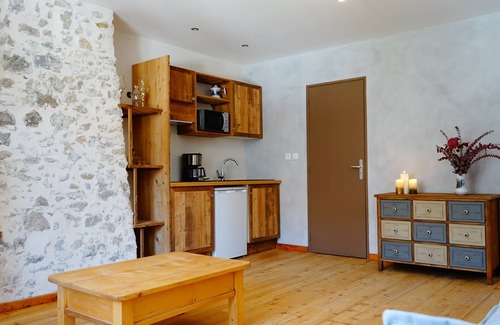 Forville Apartment | "La Gloriette" View On The Mountains