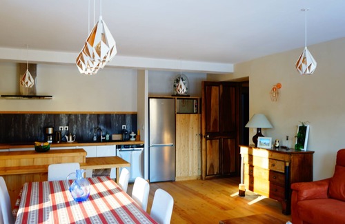 Forville Apartment | "La Gloriette" View On The Mountains