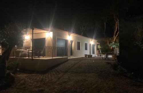 Portiragnes Villa | La glycine