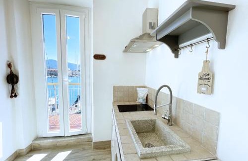 Portoferraio Old Town Apartment | La Goletta - ArgonautiVacanze