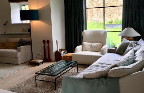 Harre House | La Gotale - Maison d' Amis