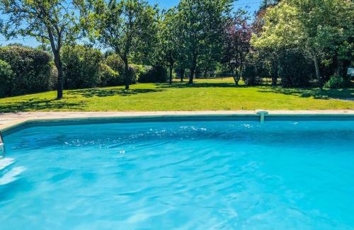 Berthenay House | La Grange aux Moines