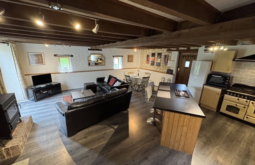 Aubigne-Racan Cottage | La Grange D'EsusTerra - Piscine - 6 pers - Rêve au