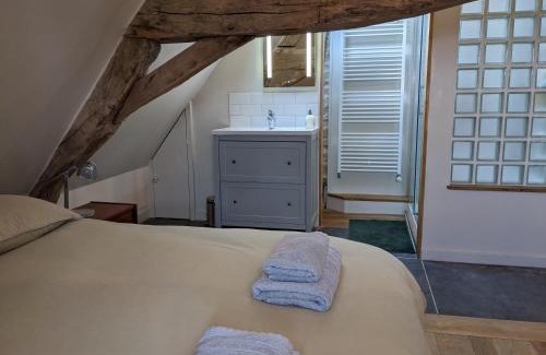 Chapaize House | La Grange de la Porterie - Magnificent House and Barn Conversion in Historic village