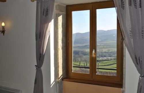 Tramayes House | La Grange Fleurie