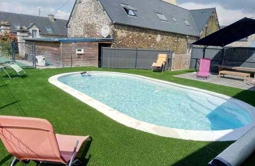 Saint-Thelo Cottage | La Grange - Gite in St-Thélo in the Cotes d'Armor in the heart of Brittany