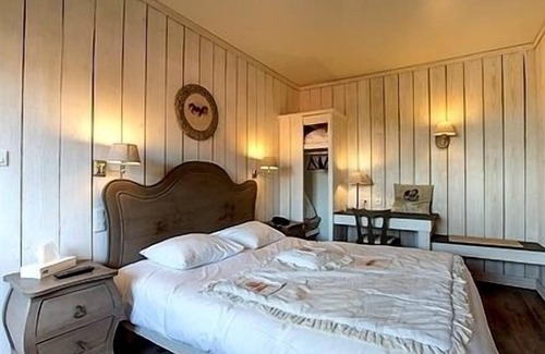 Ladoix-Serrigny Hotel | La Gremelle