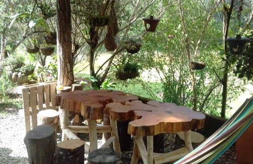 Guarne Cabin | La guaca mud house cabin with chimney, close to Parque Arvi