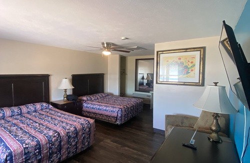 Bonanza Hotel | La Hacienda Hotel