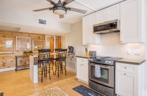 Dripping Springs RV Rental | La Hacienda Retreat- Brewery- Pool- Playground