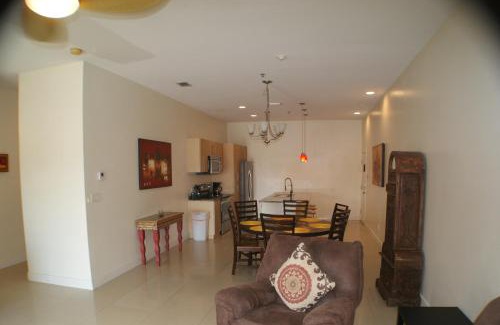 South Padre Island Apartment | La Isla 201 Mid-island next Beach Park Isla Blanca