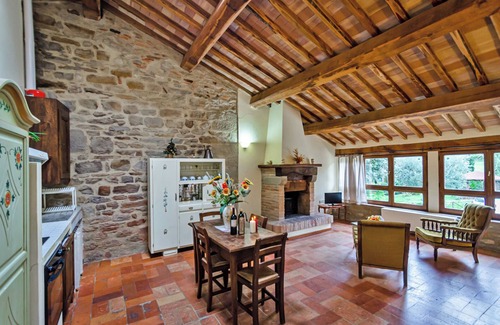 Bivio Lugnano Other | La Rondine - Farmhouse La Fattoria