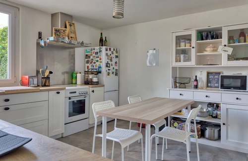 Grand-Couronne Apartment | La Kase Dali, jolie maison de ville avec jardin