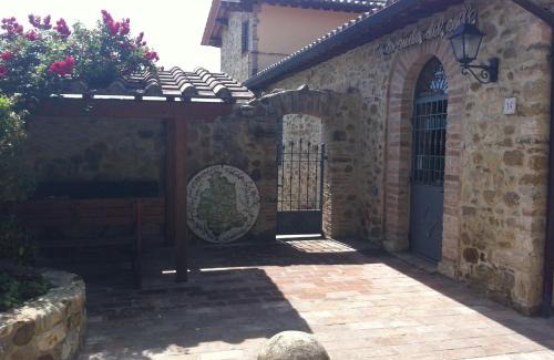 Canalicchio Bed & Breakfast | La Locanda Del Colle