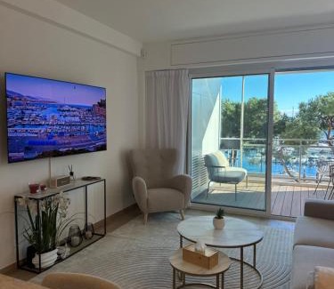 Quartier du Port Apartment | La Loge du Grand Prix