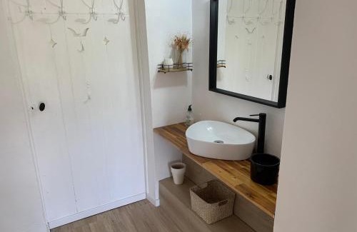 Medan Bed & Breakfast | La Louisou