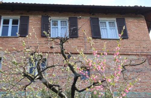 Mombaruzzo House | La Luna e i Falò, residenza Torrione