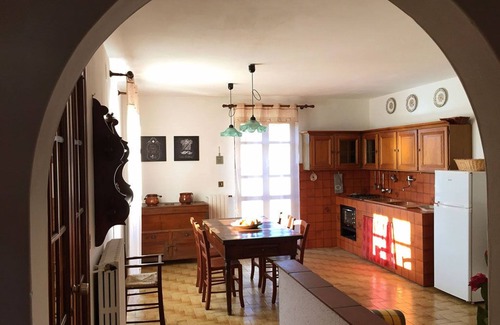 Foligno Apartment | La Luna sul Tetto, nice apartment halfway between Assisi and Spoleto.