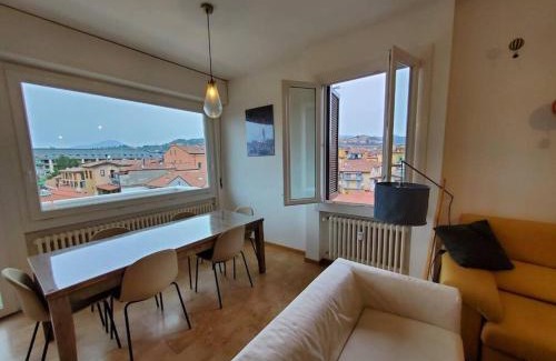 Borgo San Leonardo Apartment | "La mè cá" Intero appartamento in centro con vista sui colli