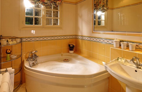 Mauzac-et-Grand-Castang Hotel | La Métairie