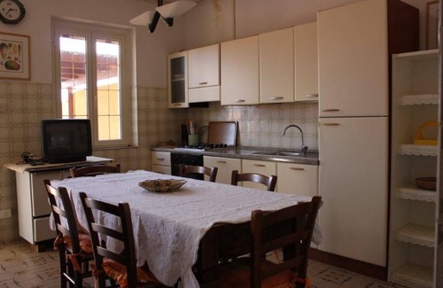 La Maddalena Apartment | La Maddalena, 4/6 places apartment with terrace