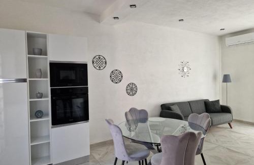 La Maddalena House | La Maddalena Holiday Home