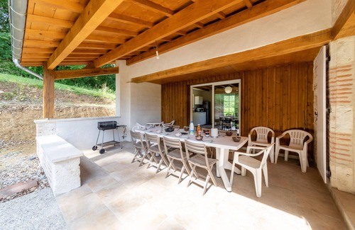 Sainte-Livrade-sur-Lot House | La maison dans la nature - Cadre exceptionnel au bord de cours d'eau