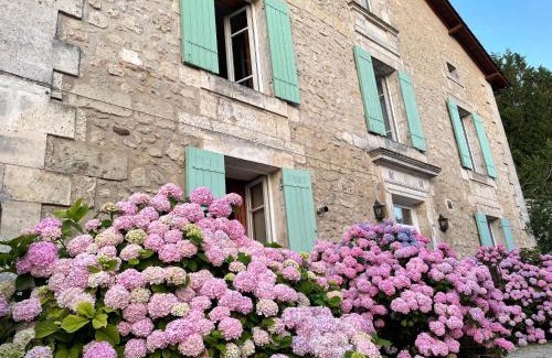 Allemans Bed & Breakfast | La Maison d’Hortense et Lili