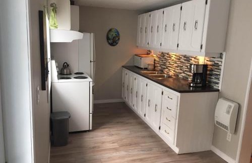 Petit-Saguenay House | La Maison d'Imelda